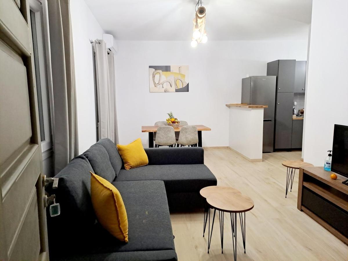 Πλατανακι 2 Seaview Apartment Ándros Dış mekan fotoğraf